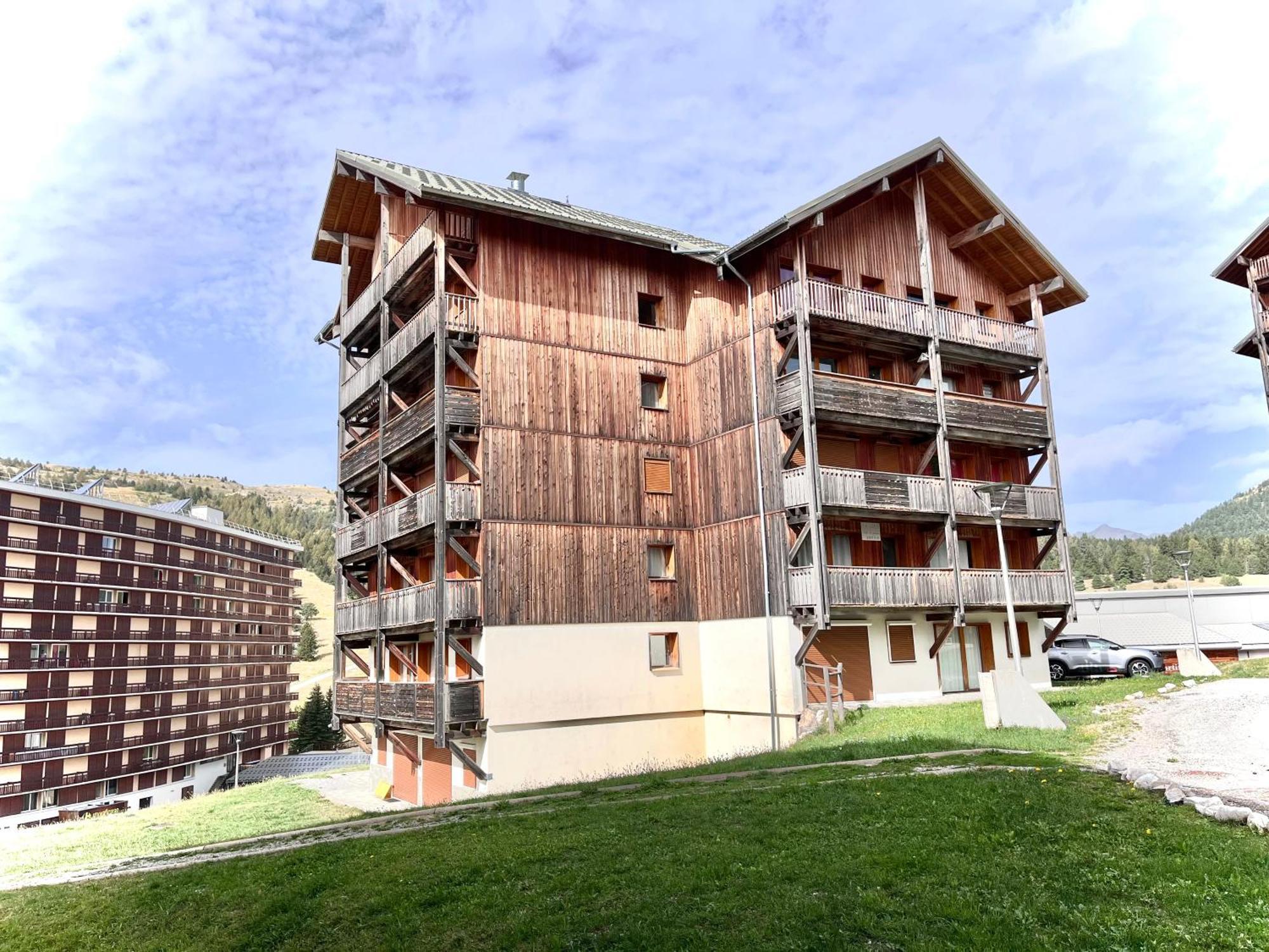 Appartement Chalets Du Super D Saint-Étienne-en-Dévoluy Exterior foto